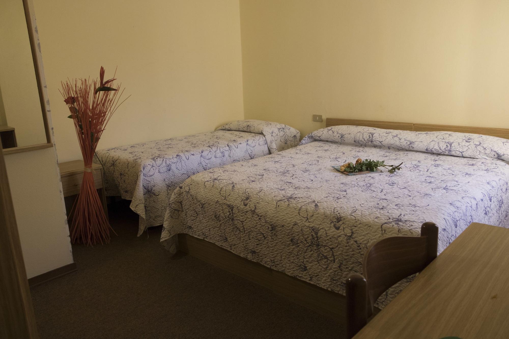 Hotel Primavera Desenzano del Garda Zewnętrze zdjęcie