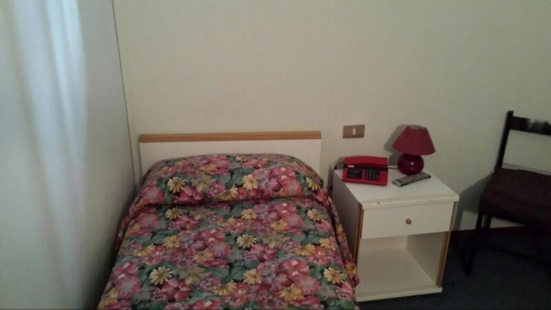 Hotel Primavera Desenzano del Garda Pokój zdjęcie