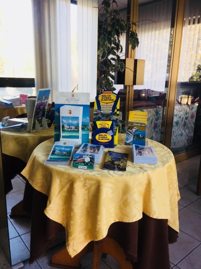 Hotel Primavera Desenzano del Garda Zewnętrze zdjęcie