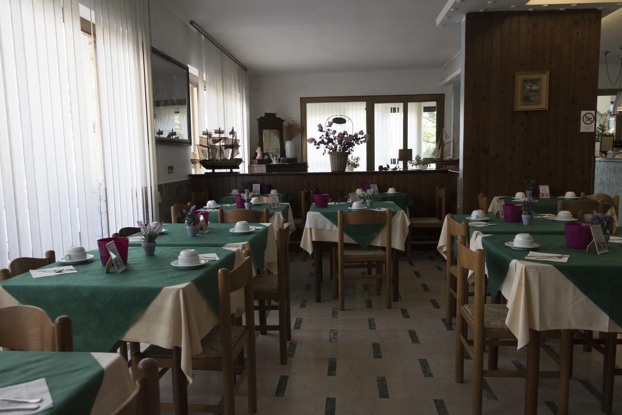 Hotel Primavera Desenzano del Garda Zewnętrze zdjęcie